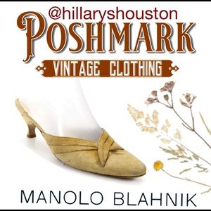 VINTAGE MANOLO BLAHNIK PUMPS IN SOFT SUEDE SZ 7.5